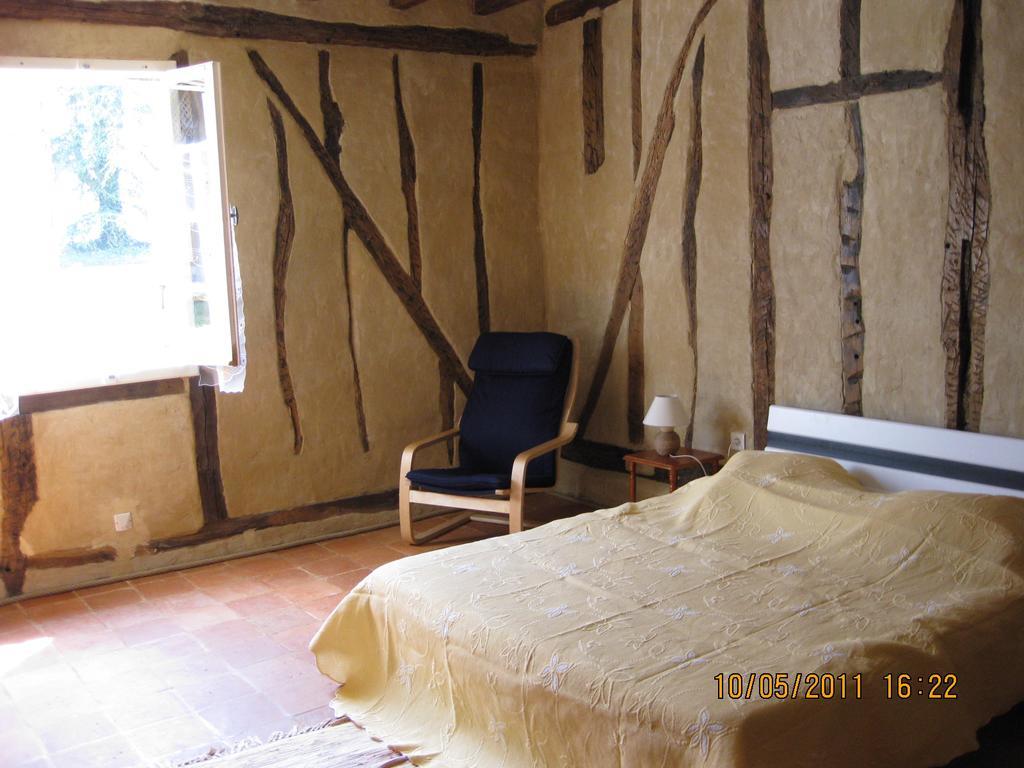 Relais Du Haget Bed & Breakfast Cravenceres Ngoại thất bức ảnh